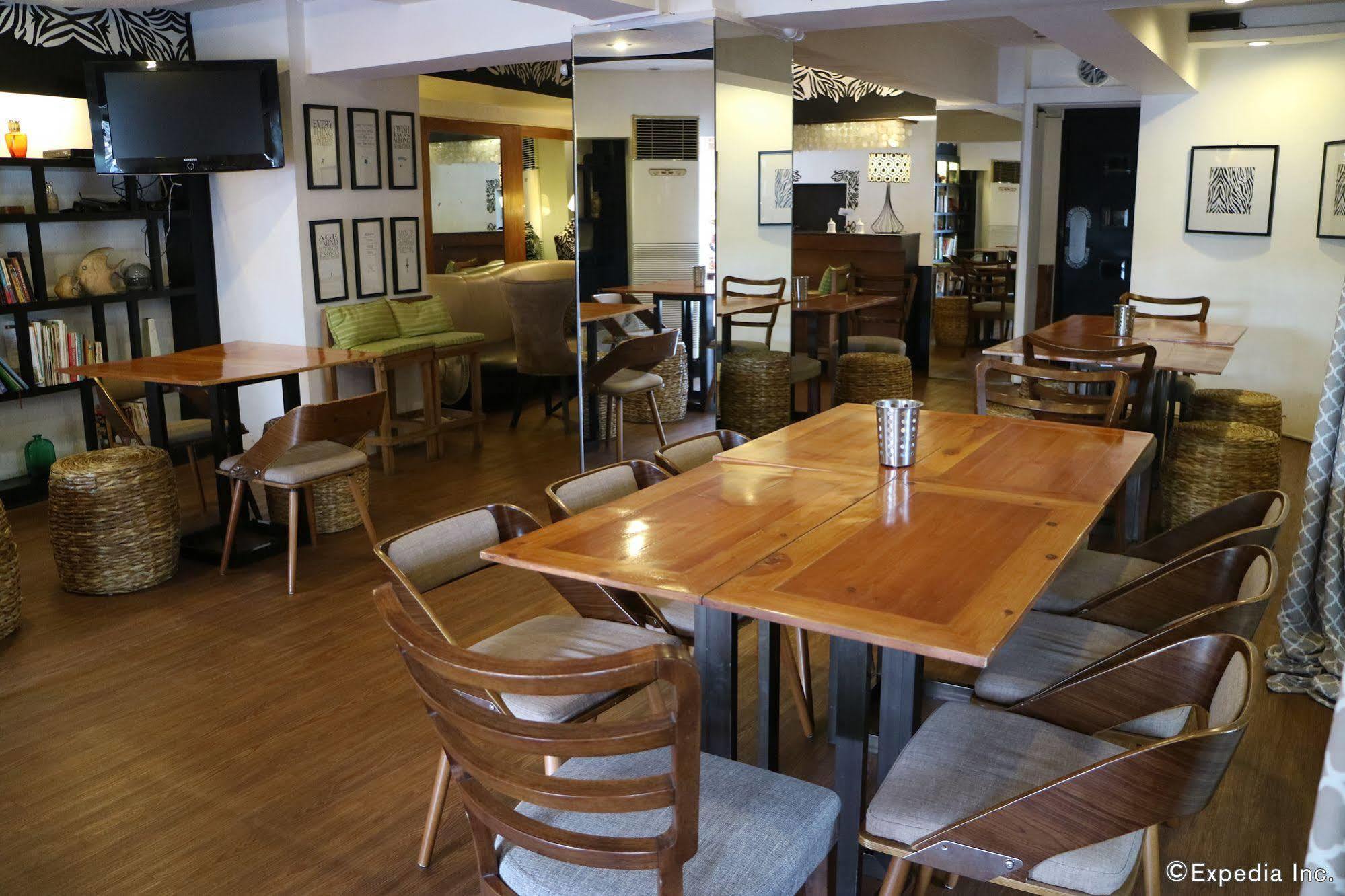 Urban Inn Iloilo Eksteriør billede